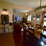 Dinja Villa