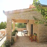 Villa Dinja